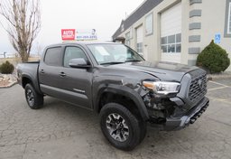 2020 Toyota Tacoma 4WD - Thumbnail 2