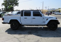2021 Jeep Gladiator - Thumbnail 6