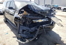 2019 Chevrolet Suburban - Thumbnail 2