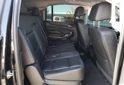 2019 Chevrolet Suburban - Thumbnail 6