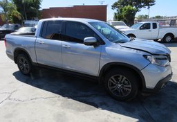 2019 Honda Ridgeline - Thumbnail 2