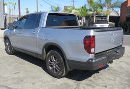 2019 Honda Ridgeline - Thumbnail 9