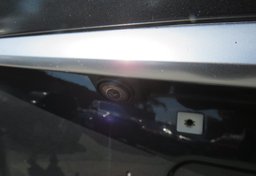 2020 Cadillac XT5 - Thumbnail 16