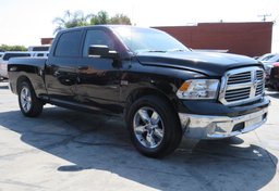 2019 Ram 1500 Classic - Thumbnail 3