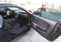 2017 Ford Mustang - Thumbnail 24