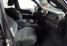 2019 Toyota Tacoma 4WD - Thumbnail 27