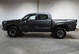 2019 Toyota Tacoma 4WD - Thumbnail 12
