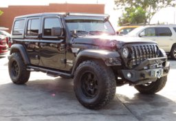 2018 Jeep Wrangler Unlimited - Thumbnail 10