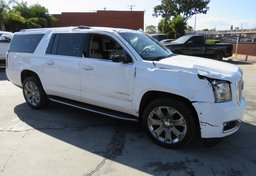 2015 GMC Yukon XL - Thumbnail 2