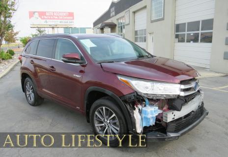 Picture of 2018 Toyota Highlander