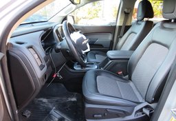 2017 Chevrolet Colorado - Thumbnail 24