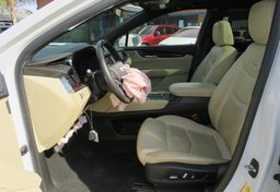 2018 Cadillac XT5 - Thumbnail 23