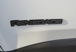 2020 Jeep Renegade - Thumbnail 23
