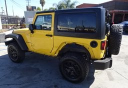 2015 Jeep Wrangler - Thumbnail 9