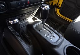 2015 Jeep Wrangler - Thumbnail 33