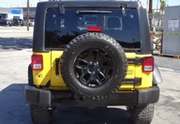 2015 Jeep Wrangler - Thumbnail 12