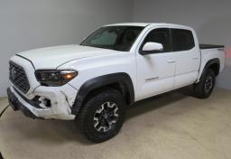 2022 Toyota Tacoma - Thumbnail 2