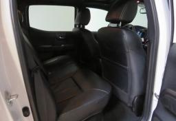 2022 Toyota Tacoma - Thumbnail 29