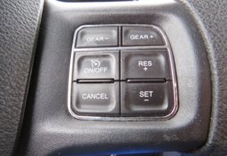 2017 Ram 1500 - Thumbnail 33