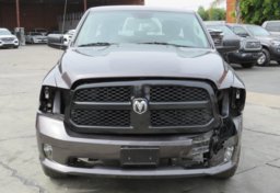 2017 Ram 1500 - Thumbnail 9