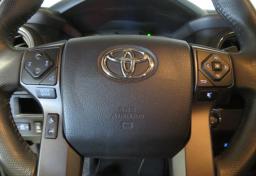 2017 Toyota Tacoma - Thumbnail 34