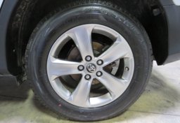 2015 Toyota RAV4 - Thumbnail 22