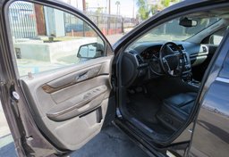 2016 GMC Acadia - Thumbnail 23