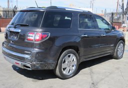 2016 GMC Acadia - Thumbnail 8