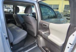 2021 Toyota Tacoma 4WD - Thumbnail 23