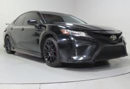 2020 Toyota Camry TRD - Thumbnail 4