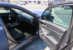 2018 Honda Accord Sedan - Thumbnail 18