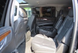 2018 Cadillac Escalade ESV - Thumbnail 29