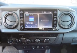 2021 Toyota Tacoma 4WD - Thumbnail 34