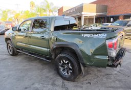 2021 Toyota Tacoma 4WD - Thumbnail 9
