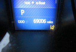 2018 Toyota C-HR - Thumbnail 32