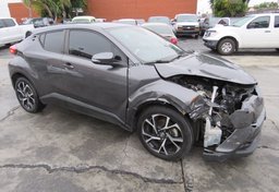 2018 Toyota C-HR - Thumbnail 2