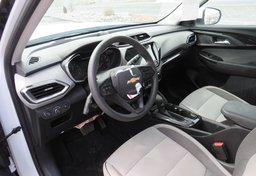 2021 Chevrolet Trailblazer - Thumbnail 24