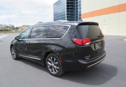 2018 Chrysler Pacifica - Thumbnail 9