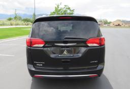 2018 Chrysler Pacifica - Thumbnail 10