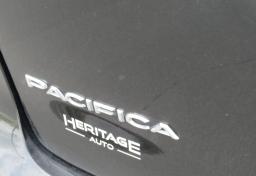 2018 Chrysler Pacifica - Thumbnail 18