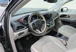 2018 Chrysler Pacifica - Thumbnail 22