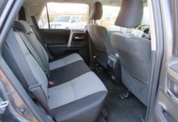 2022 Toyota 4Runner - Thumbnail 28