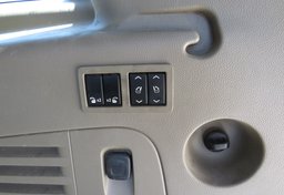 2015 Chevrolet Suburban - Thumbnail 35