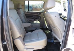 2015 Chevrolet Suburban - Thumbnail 18