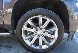 2015 Chevrolet Suburban - Thumbnail 32