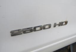 2016 Chevrolet Silverado 2500HD - Thumbnail 17