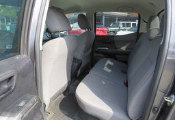 2020 Toyota Tacoma - Thumbnail 28