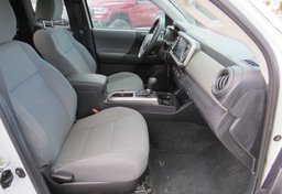 2020 Toyota Tacoma - Thumbnail 27