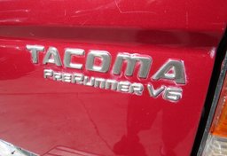 2004 Toyota Tacoma - Thumbnail 17