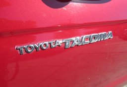 2004 Toyota Tacoma - Thumbnail 18